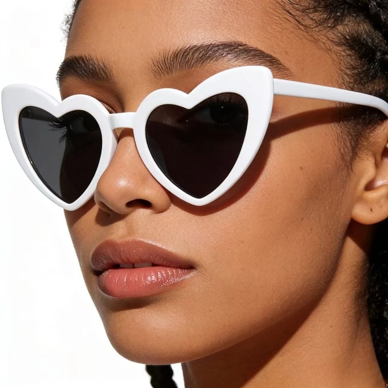 Women'S Fashion Eyeglass Frames - نظارات شمسية نسائية بإطار على شكل