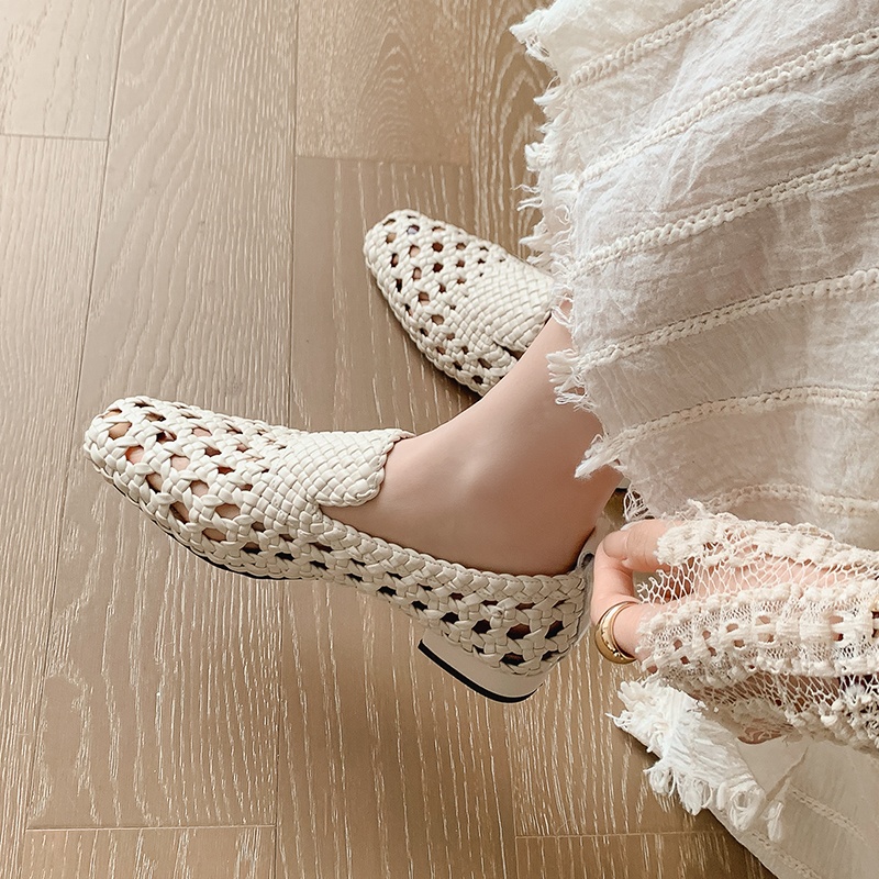 Women Fashion Heels - صنادل نسائية من الجلد الطبيعي المضفر